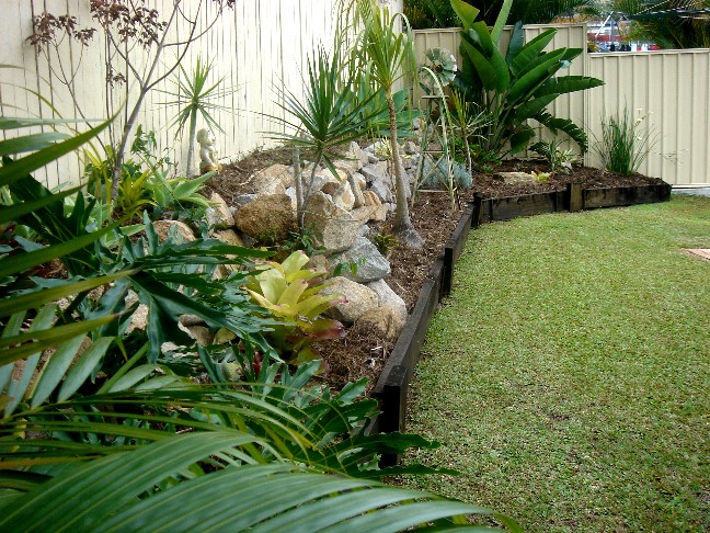 Yarnold Garden 2010